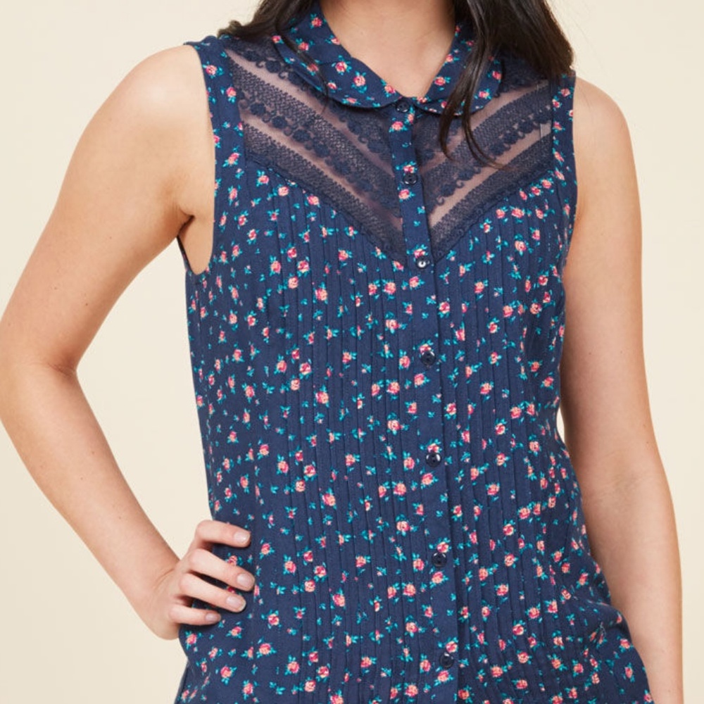 ModCloth Winsome in the Willows Top in Navy Floral